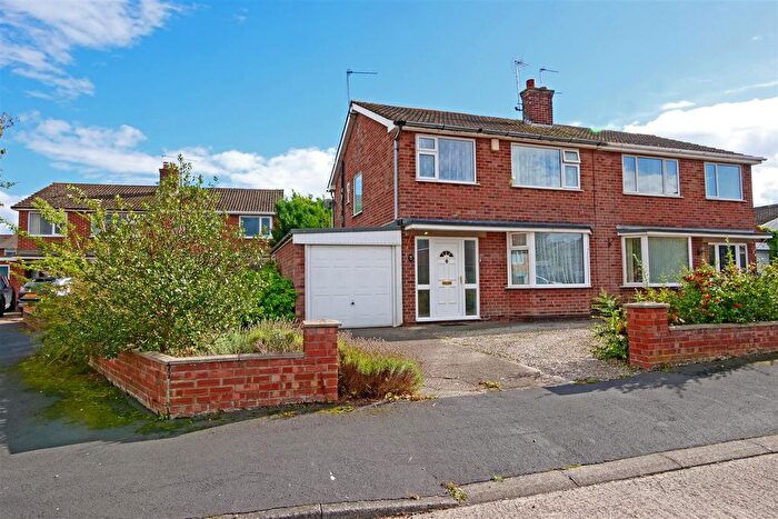 3 Bedroom Semi-detached House For Sale In Sussex Close, York, YO10