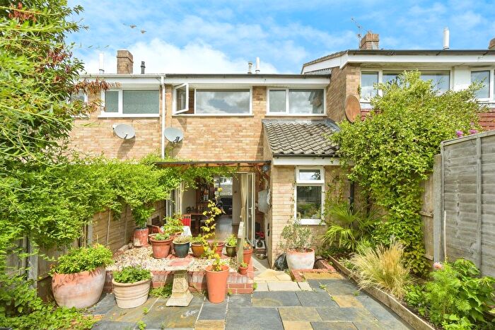 3 Bedroom Terraced House For Sale In Windrush, Highworth, Swindon, SN6