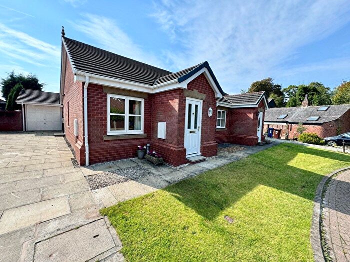 2 Bedroom Semi-Detached Bungalow To Rent In Blackhurst Court, Longton, Preston, PR4