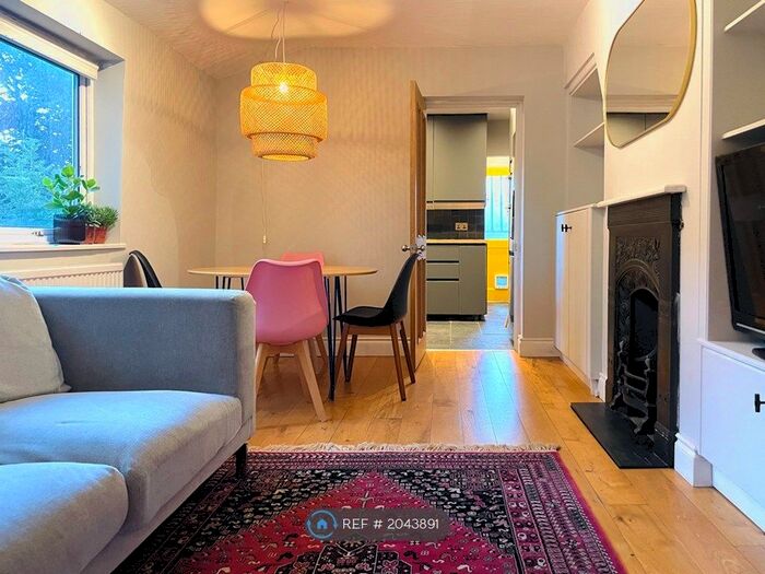 2 Bedroom Flat To Rent In Antill Road, London, E3