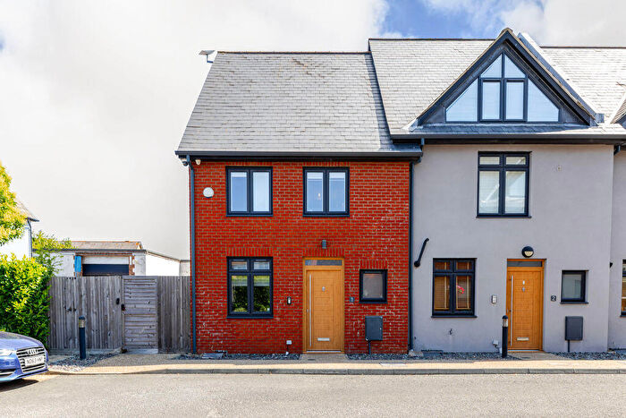 2 Bedroom Terraced House For Sale In Spears Close, Warlingham, CR6