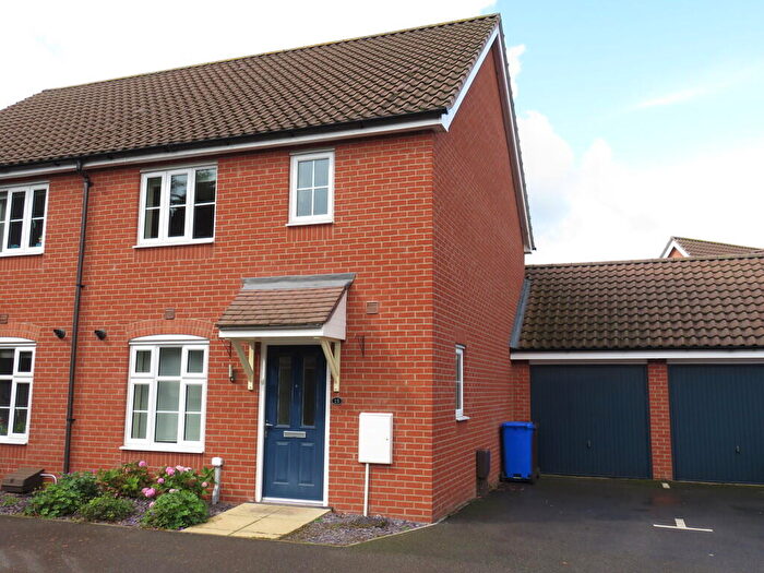 3 Bedroom Semi-Detached House To Rent In Spearmint Way, Red Lodge, IP28