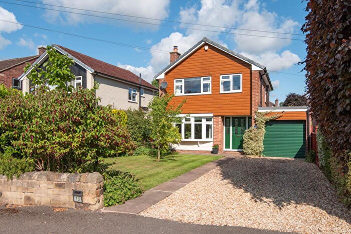 3 Bedroom Detached House For Sale In Deerlands Road, Wingerworth, S42