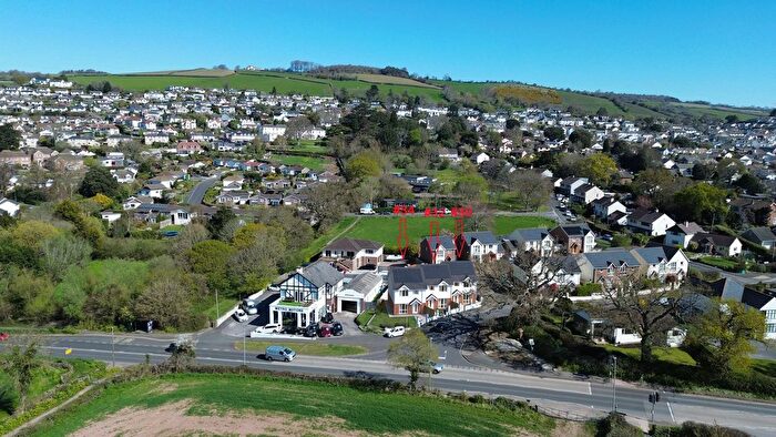 3 Bedroom End Of Terrace House For Sale In Cockhaven Road, Bishopsteignton, TQ14