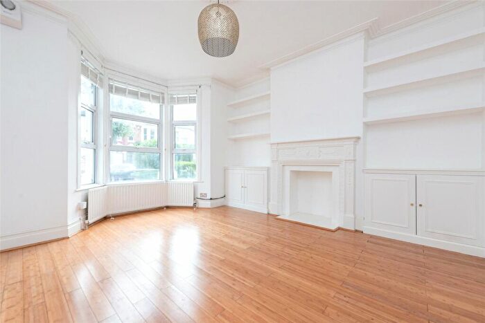 2 Bedroom Apartment To Rent In St Johns Avenue, London, NW10