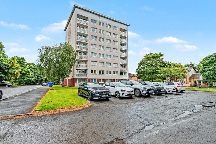 2 Bedroom Flat For Sale In St. Andrews Drive, Pollokshields, G41