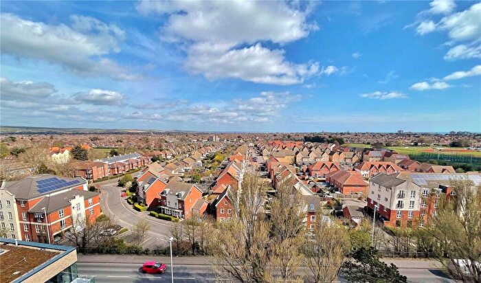2 Bedroom Flat To Rent In Skyline Apartments, The Causeway, Worthing, West Sussex, BN12