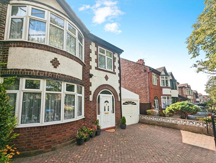 3 Bedroom Semi-Detached House To Rent In Old Hall Lane, Manchester, Greater Manchester, M14