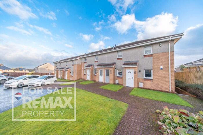 2 Bedroom Flat For Sale In Heatherbell Court, Harthill, Shotts, ML7