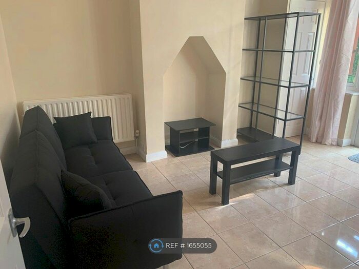 1 Bedroom Flat To Rent In Rose Hill, Oxford, OX4