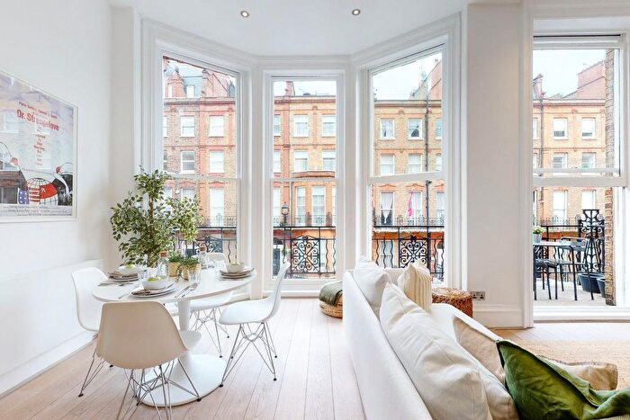1 Bedroom Flat To Rent In Nottingham Place, London, W1U