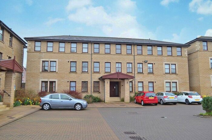 2 Bedroom Flat To Rent In Boe Court, Dunblane, Stirling, FK15