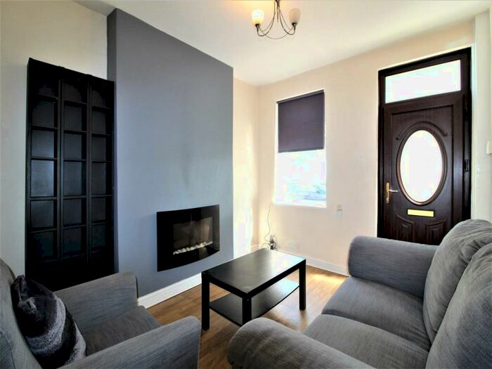 2 Bedroom End Of Terrace House To Rent In Pindar Oaks Street, Barnsley, S70