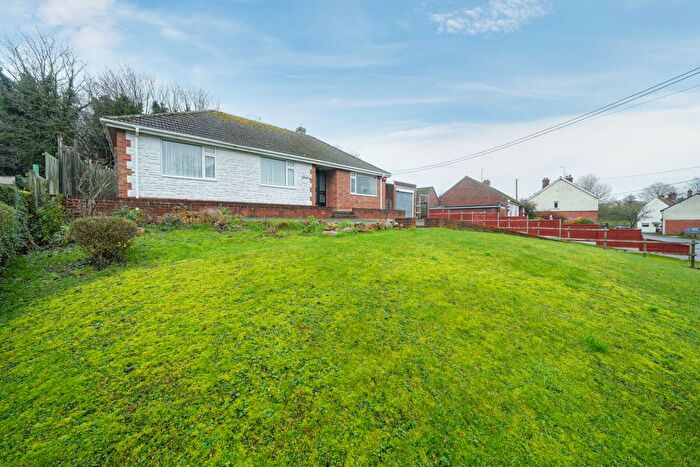 3 Bedroom Bungalow For Sale In Compton Road, East Ilsley, Newbury, Berkshire, RG20