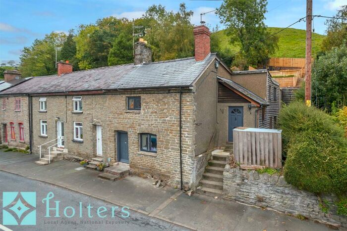 2 Bedroom Cottage For Sale In High Street, New Radnor, Presteigne, LD8