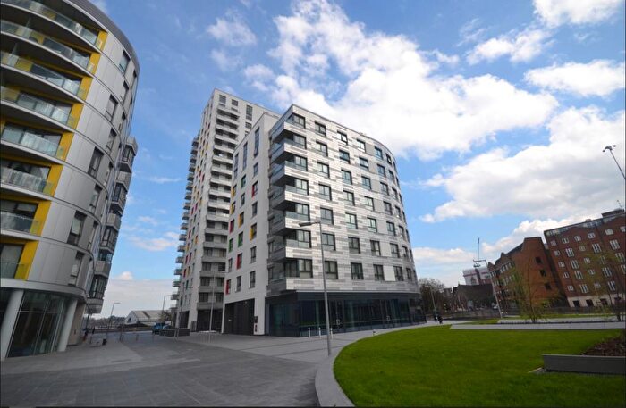 2 Bedroom Apartment To Rent In Alfred Street, Reading, RG1