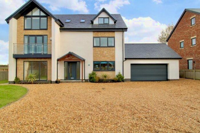 6 Bedroom Detached House To Rent In Medburn Close, Newcastle Upon Tyne, NE20