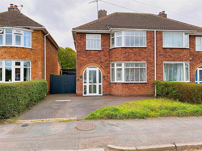 3 Bedroom Semi-Detached House For Sale In The Ringway, Queniborough, Leicester, LE7