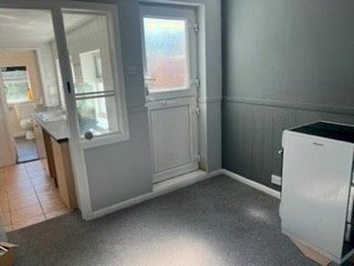 3 Bedroom Property To Rent In London Road, Kessingland, Lowestoft, NR33