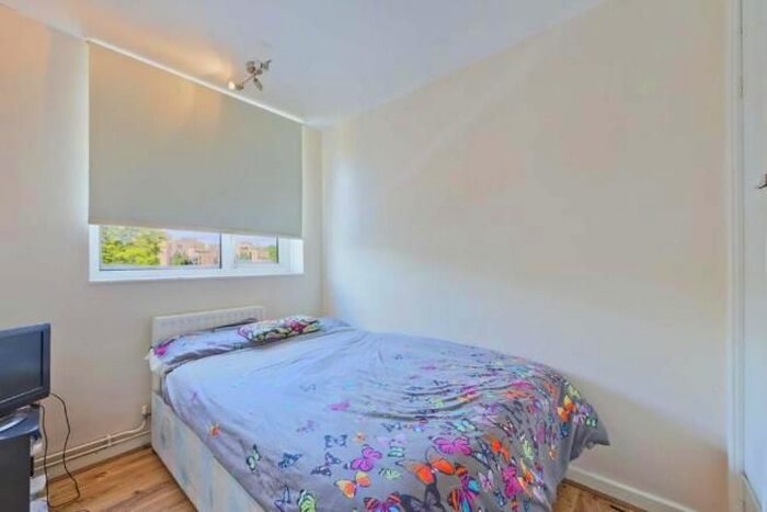 3 Bedroom Flat To Rent In The Grange, Bermondsey, SE1