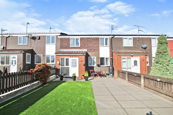3 Bedroom Property To Rent In Glebe Hey, Liverpool, L27