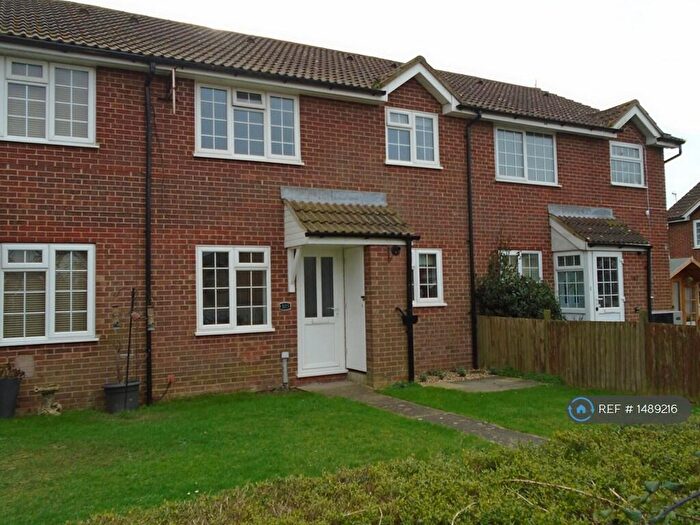 1 Bedroom Terraced House To Rent In Snowdon Close, Eastbourne, BN23