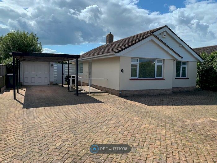 2 Bedroom Bungalow To Rent In Berryfield Road, Hordle, Lymington, SO41