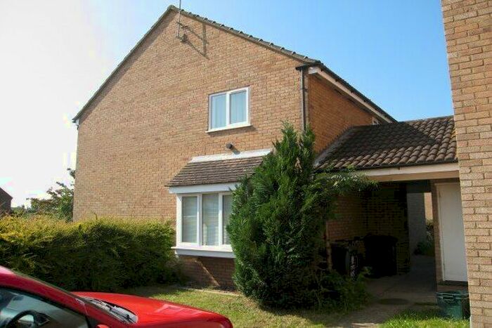 2 Bedroom Property To Rent In Milton, Cambridge, CB24