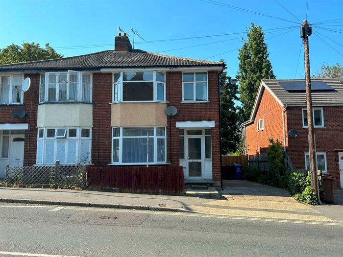 3 Bedroom Semi-Detached House To Rent In Belstead Road, Ipswich, IP2