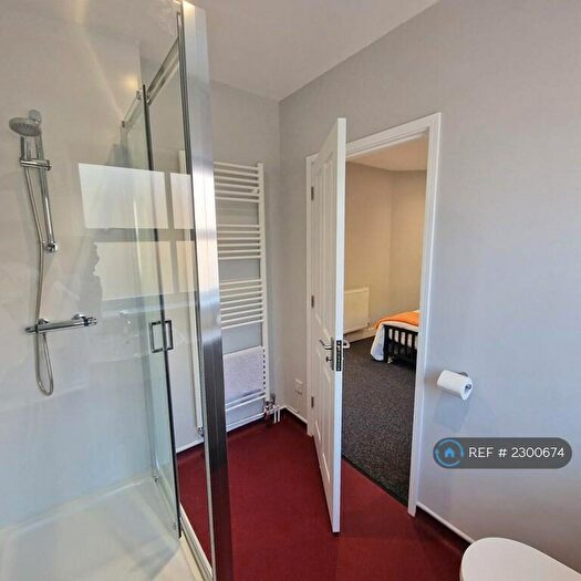 1 Bedroom Flat To Rent In Riverside Road, Norwich, NR1