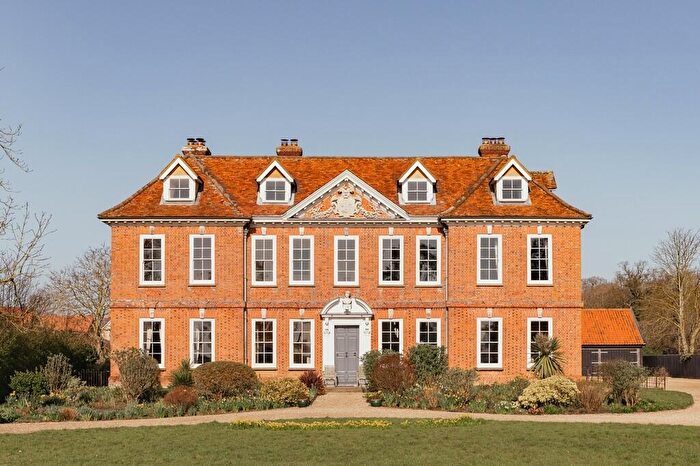 7 Bedroom Manor House For Sale In Bacton, Stowmarket, IP14