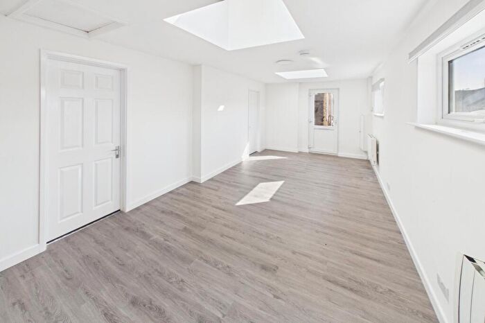 2 Bedroom Apartment To Rent In High Street, Portishead, North Somerset, BS20