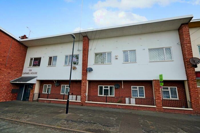 2 Bedroom Apartment To Rent In Stonebury Avenue, Coventry, CV5