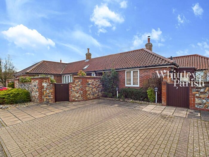 2 Bedroom Semi-Detached Bungalow For Sale In Cherry Tree Court, Diss, IP22