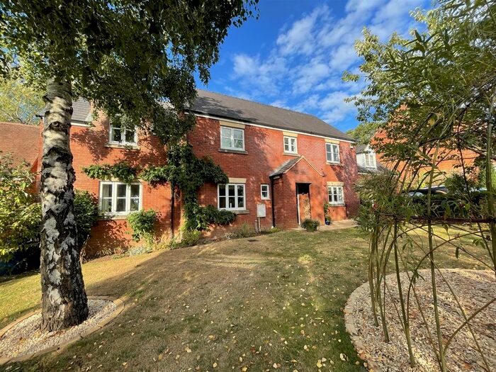 5 Bedroom Detached House For Sale In Quarry Close, Hartpury, Gloucester, GL19