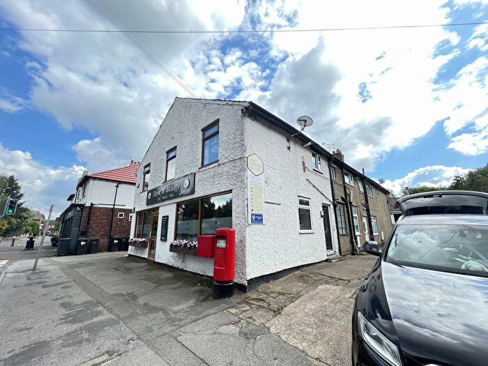 3 Bedroom Flat To Rent In Lloyds Building, Neston Road, Willaston, CH64