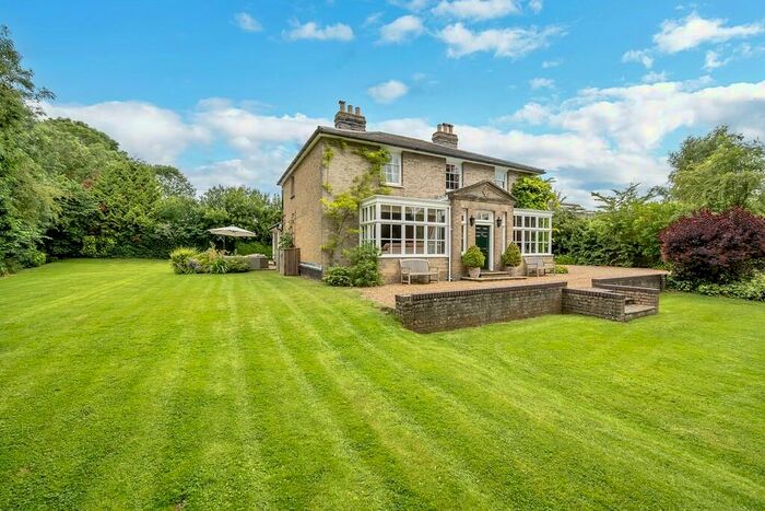 5 Bedroom Detached House For Sale In Bacton, IP14