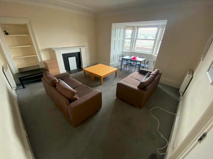 5 Bedroom Flat To Rent In Haymarket Terrace, West End, Edinburgh, EH12