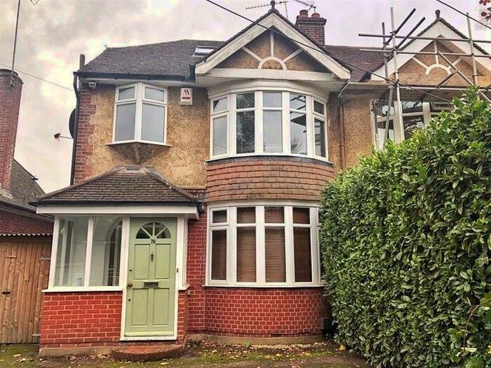 4 Bedroom House To Rent In Chaul End Road, Luton, LU1