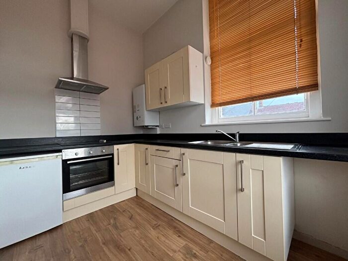 1 Bedroom Apartment To Rent In Foljambe Court, Foljambe Road, Chesterfield, Derbyshire, S40