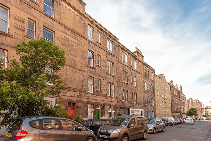 1 Bedroom Flat To Rent In Sloan Street, Edinburgh, EH6