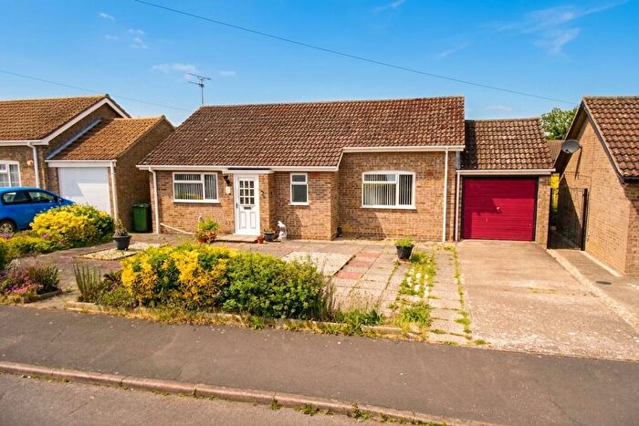 3 Bedroom Detached Bungalow For Sale In St. Georges Drive, Dereham, NR19
