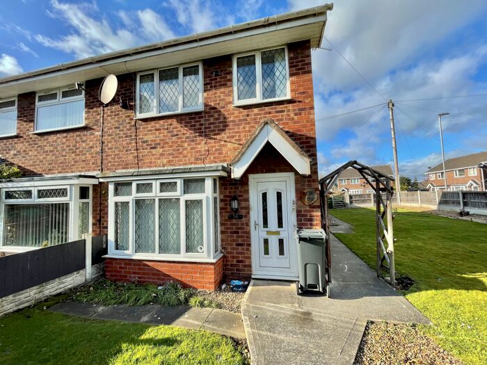 3 Bedroom Semi-Detached House To Rent In Claremont Avenue, Garden City, Deeside, CH5