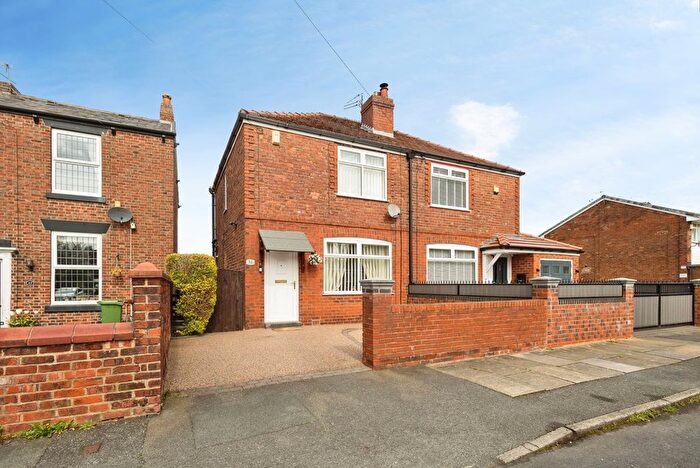 2 Bedroom Semi Detached House For Sale In Tib Street, Denton, Manchester, Greater Manchester, M34