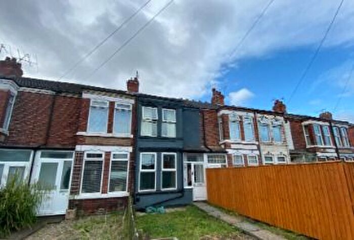2 Bedroom Terraced House To Rent In Warneford Gardens, Kingston Upon Hull, HU5