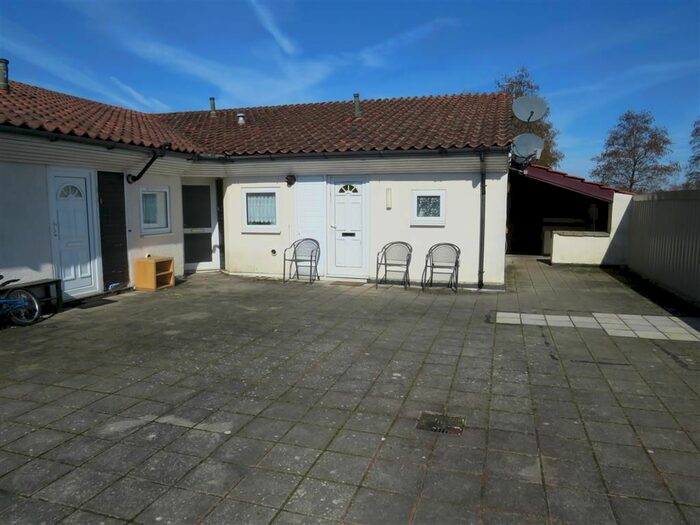 1 Bedroom Flat To Rent In Swinden Court, Heelands, Milton Keynes, MK13