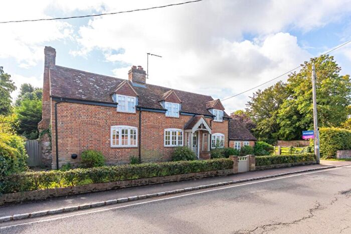 3 Bedroom House To Rent In High Street, Leighton Buzzard, LU7