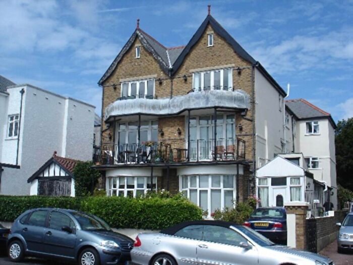 2 Bedroom Flat To Rent In Clifftown Parade, Southend On Sea, SS1