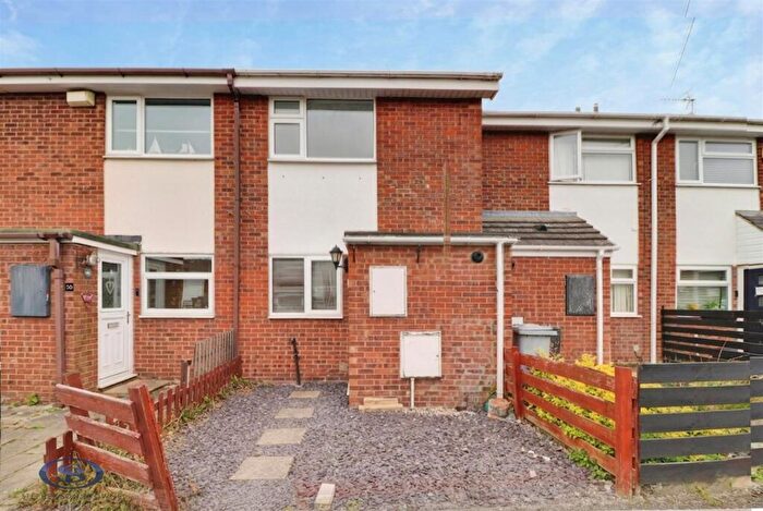 2 Bedroom Mews For Sale In Bidvale Way, Crewe, CW1