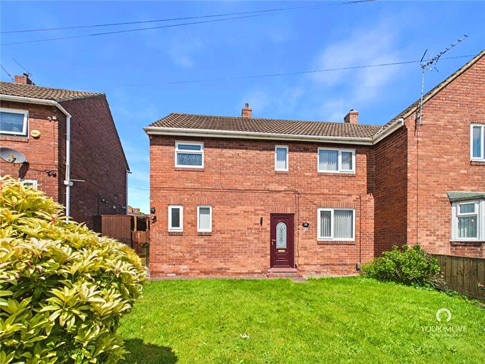 3 Bedroom Semi-Detached House To Rent In Linbridge Drive, Newcastle Upon Tyne, Tyne And Wear, NE5
